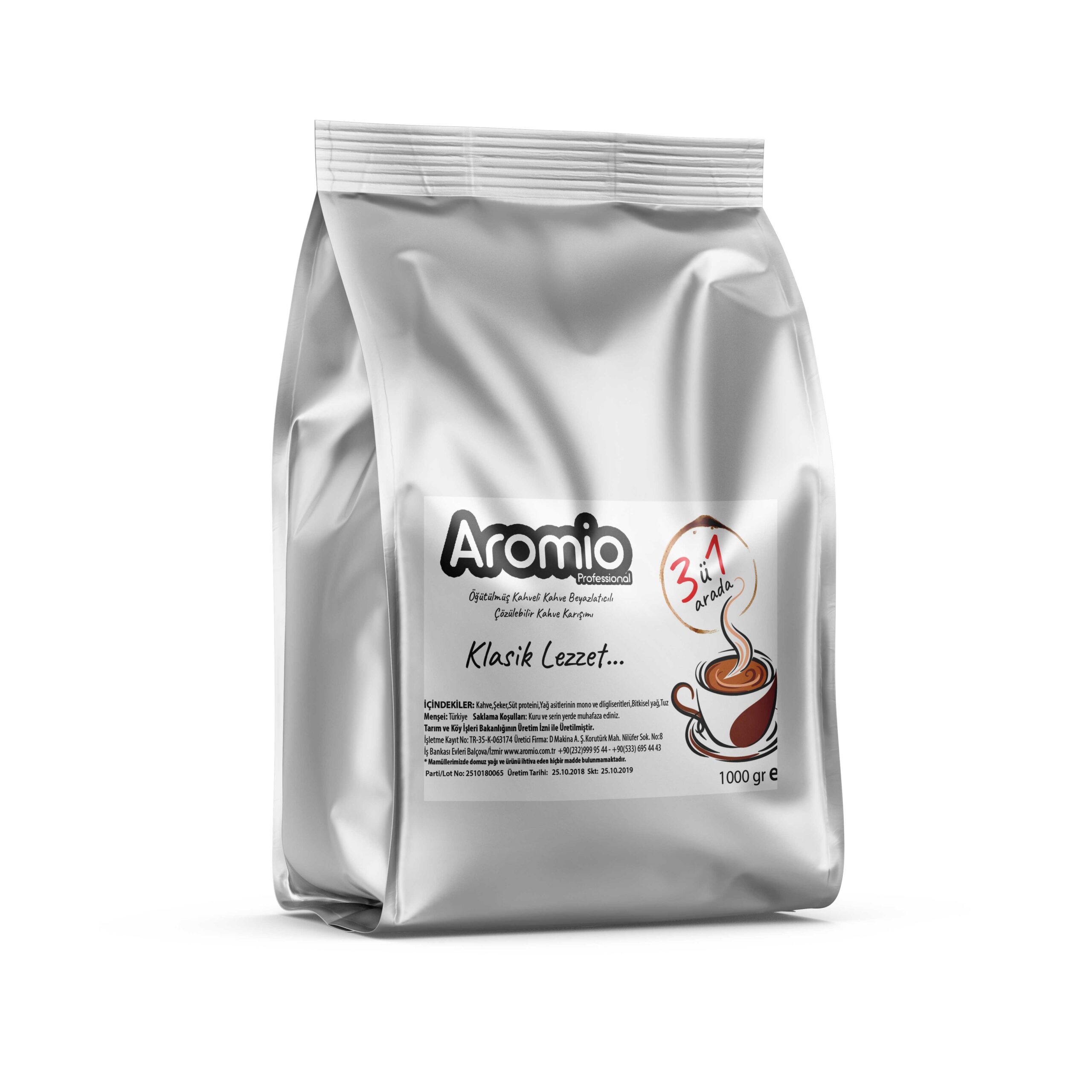 مسحوق ٣ في ١هو أحد أنواع القهوة سريعة التحضير او ما يعرف بالقهوة الفورية، وهي قهوة مصنوعة باستخدام أفضل أنواع حبوب البن و القشدة و سكر الشمندر,